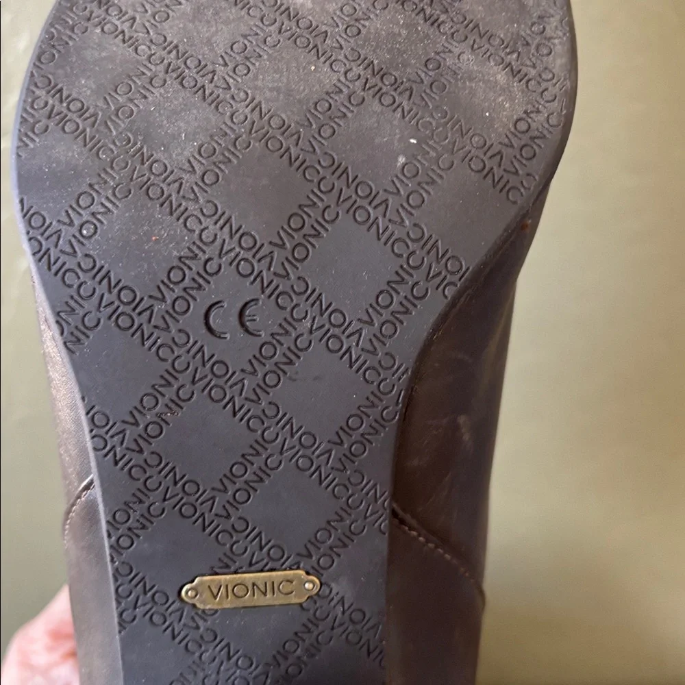 Vionic 326 Point Brown Leather‎ Block Heel Slip On Ankle Boot Orthaheel Size 8.5